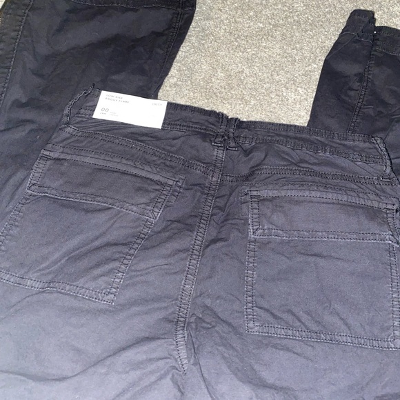 Low Rise Cargo Pants - Picture 5 of 5
